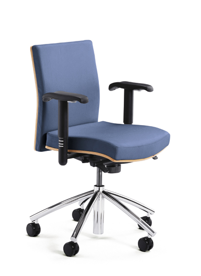 MOVE chair detail
